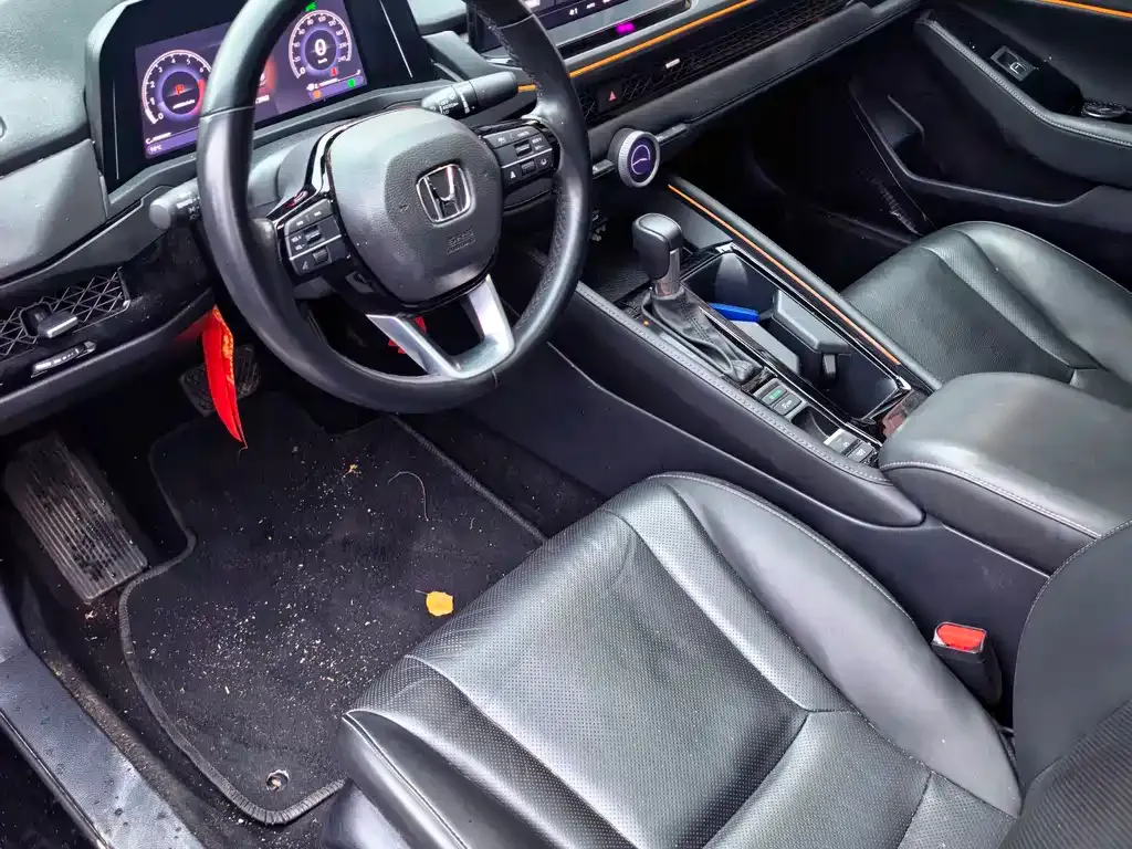 Honda Accord — фото 4