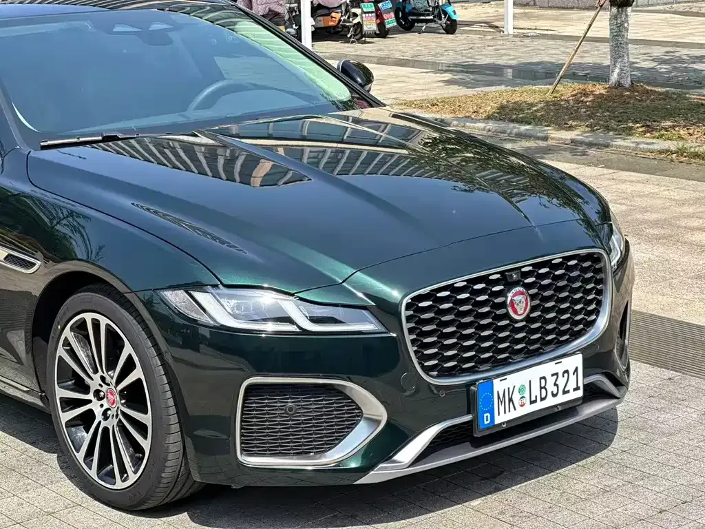 Jaguar XFL — фото 9