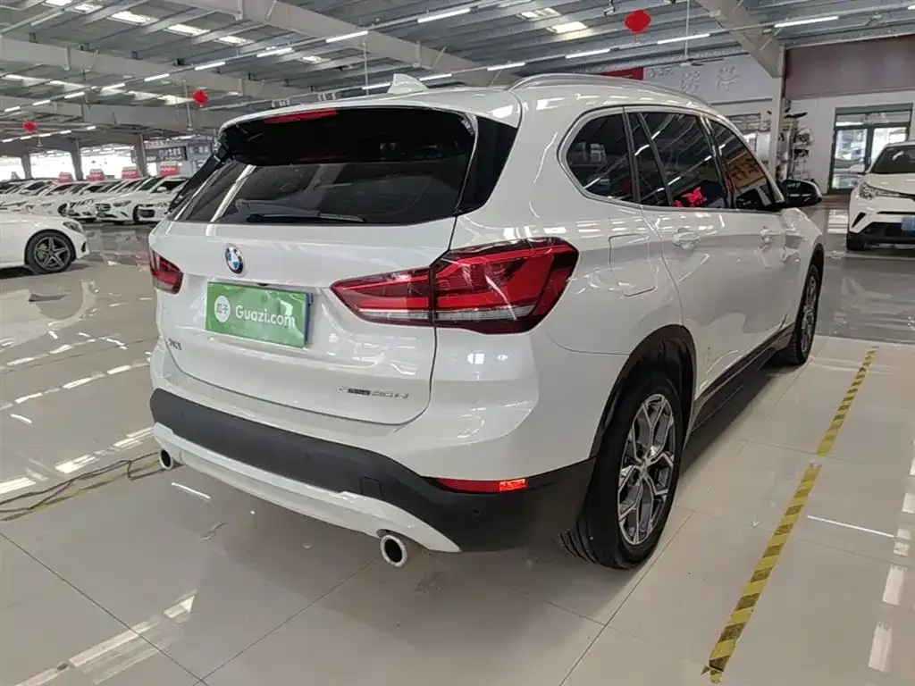 BMW X1 — фото 4