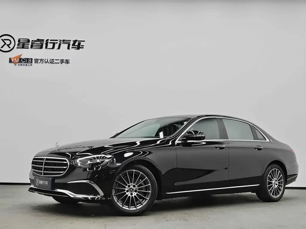 Mercedes-Benz E-Class — фото 1