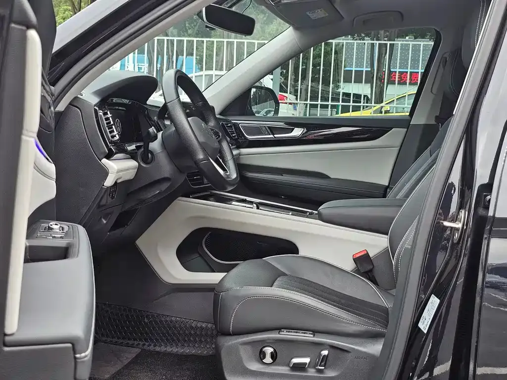 Volkswagen Teramont X 2021 из CN, фото 3