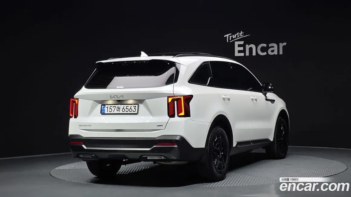 Kia Sorento — фото 4