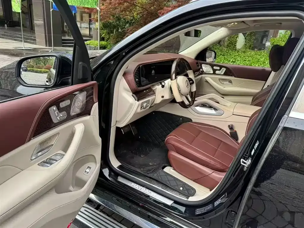 Mercedes-Benz GLS — фото 2