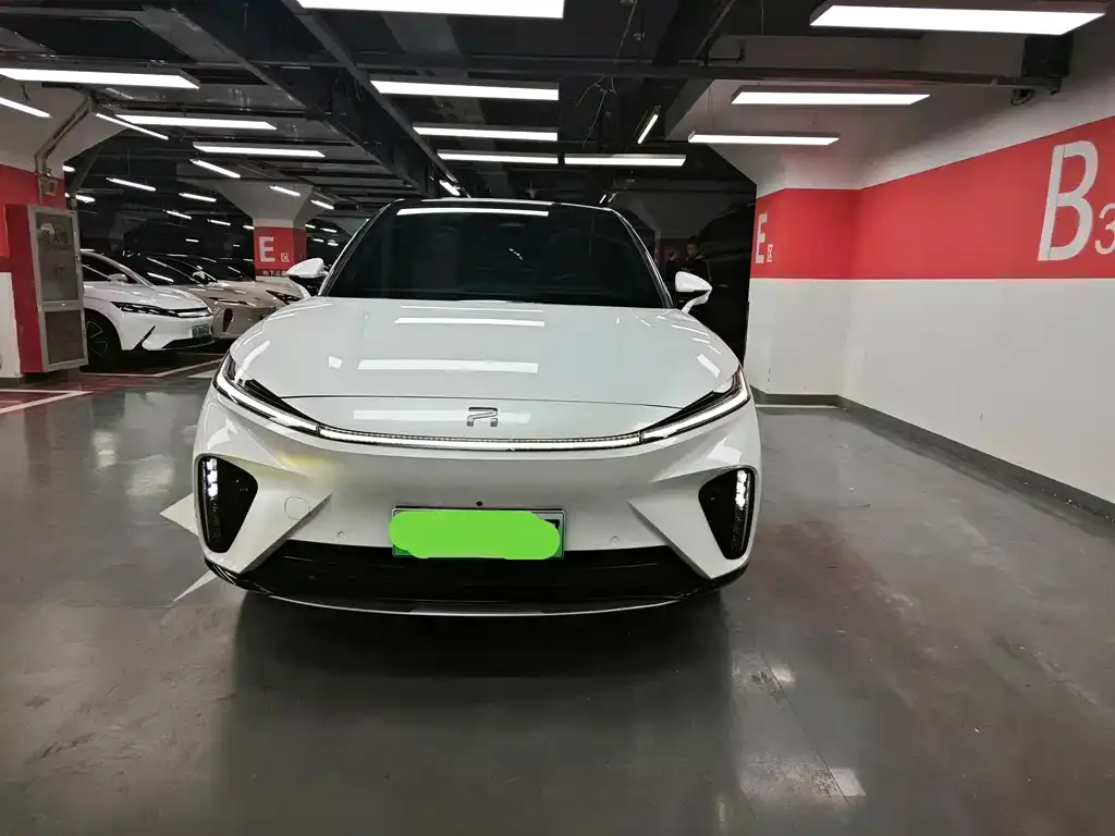 Roewe Feifan R7 2024 из CN, фото 6