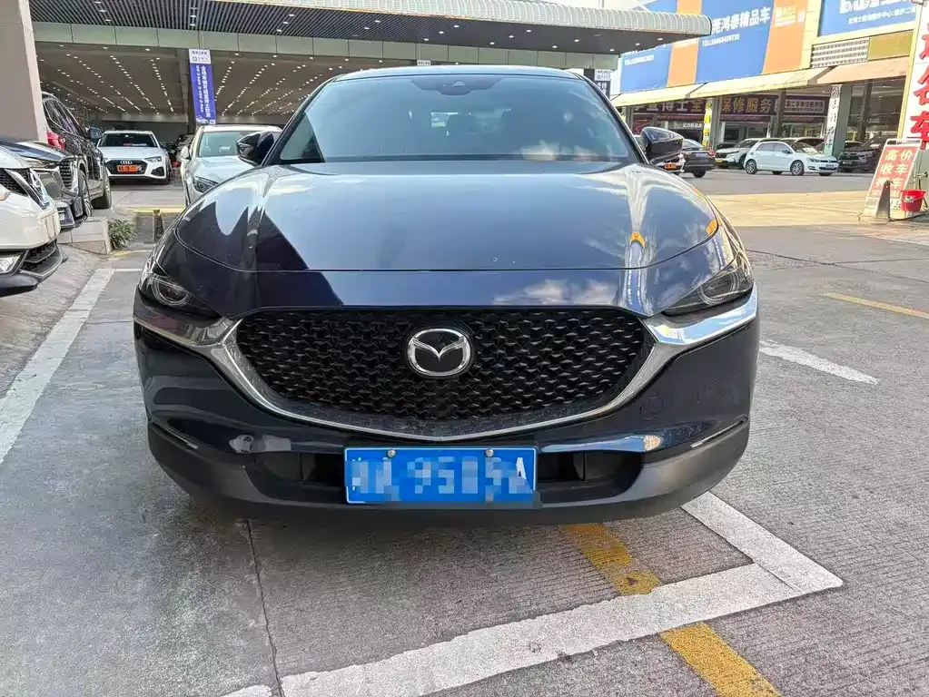 Mazda CX-30 — фото 1