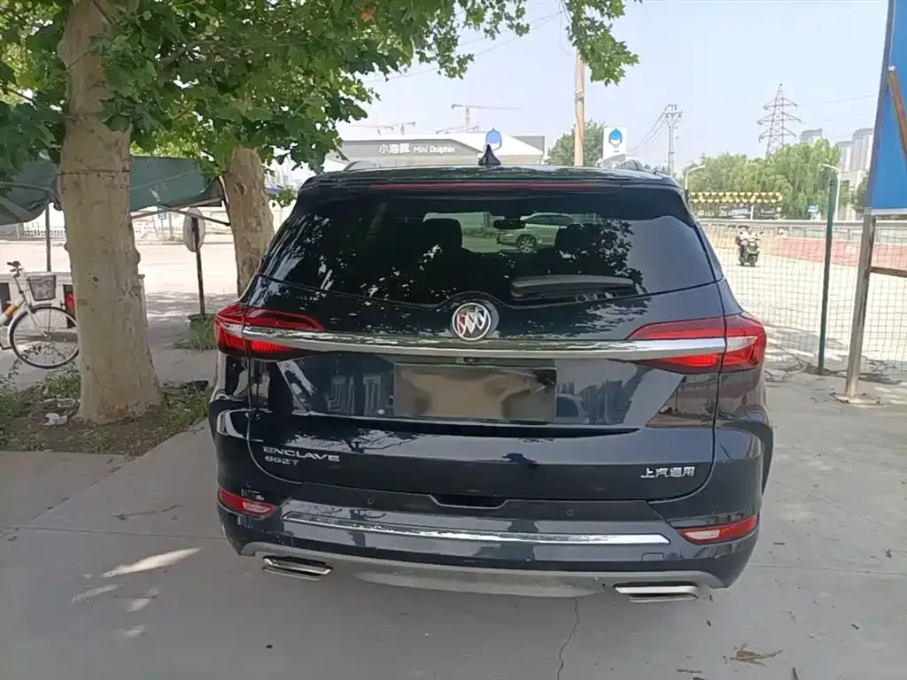Buick Enclave — фото 9