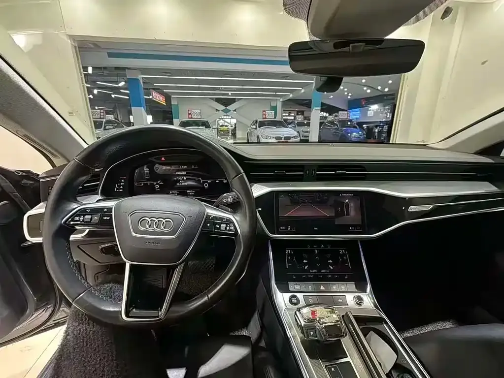Audi A7 2021 из CN, фото 8