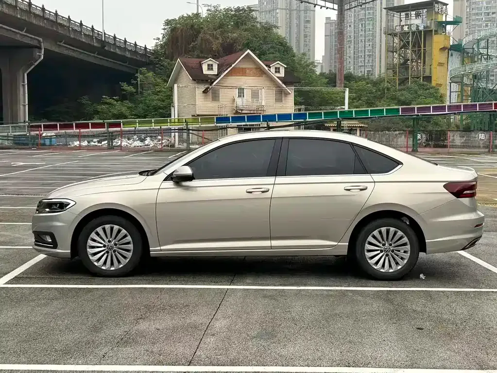 Volkswagen Lavida 2021 из CN, фото 9
