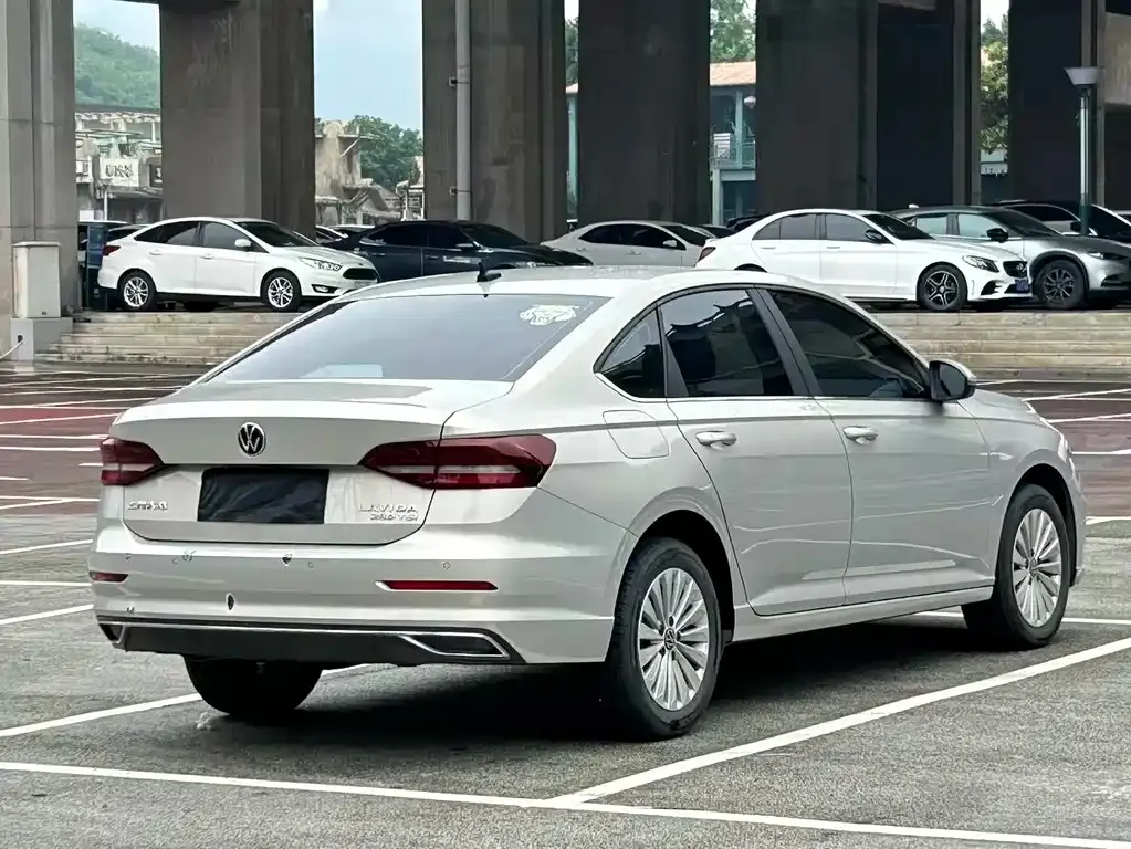 Volkswagen Lavida 2021 из CN, фото 6
