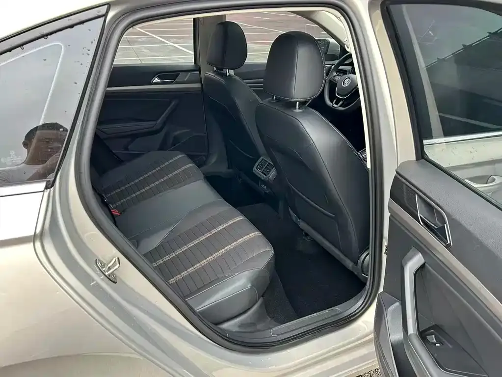 Volkswagen Lavida 2021 из CN, фото 3