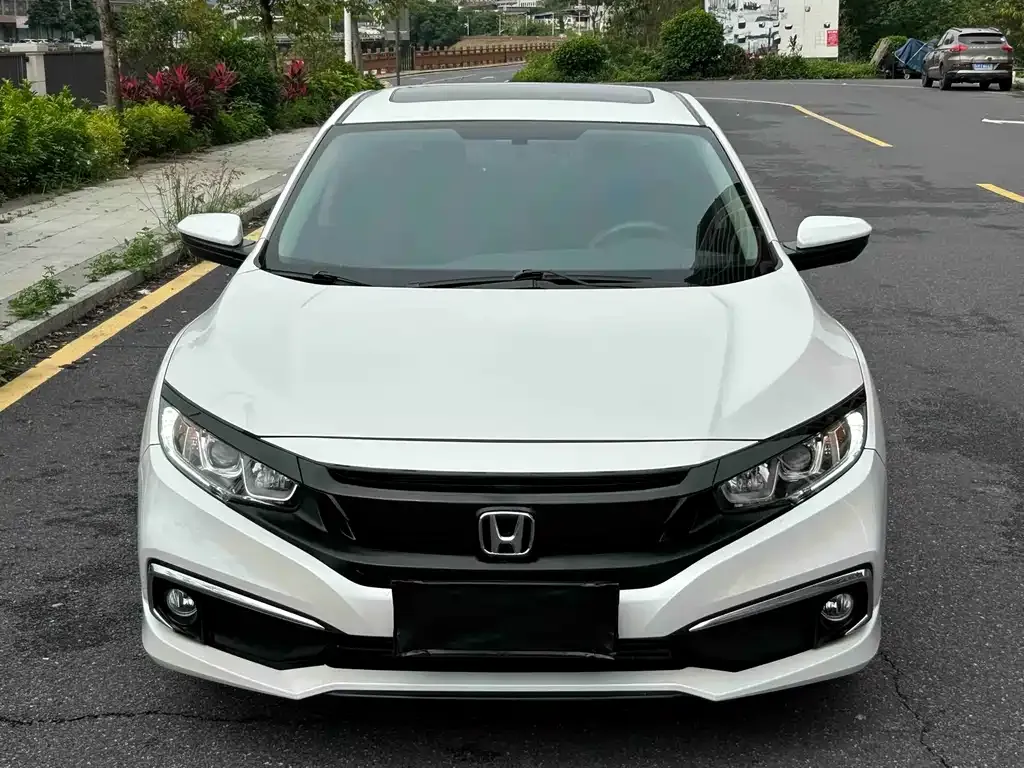 Honda Civic — фото 9