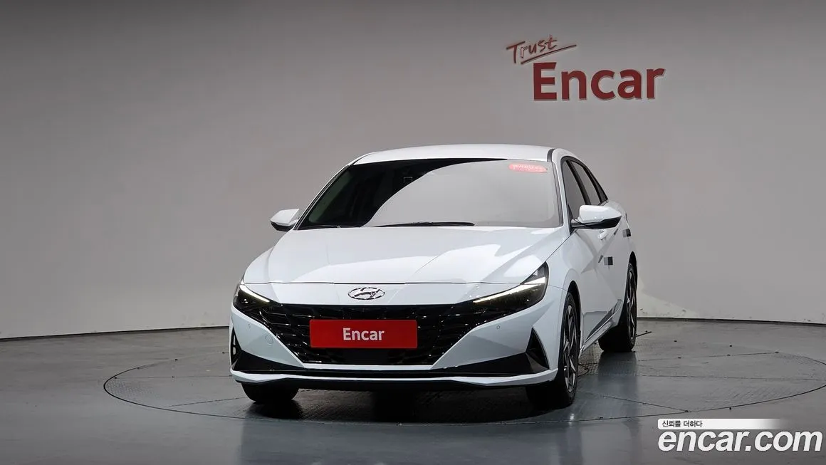 Hyundai AVANTE — фото 2