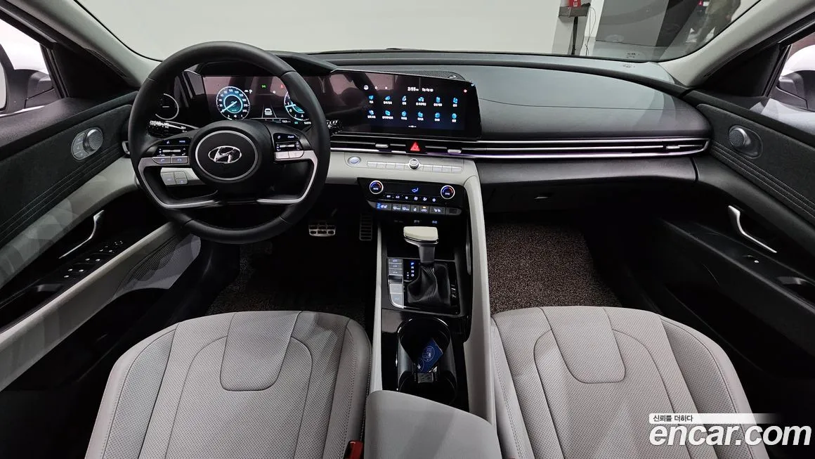 Hyundai AVANTE — фото 8