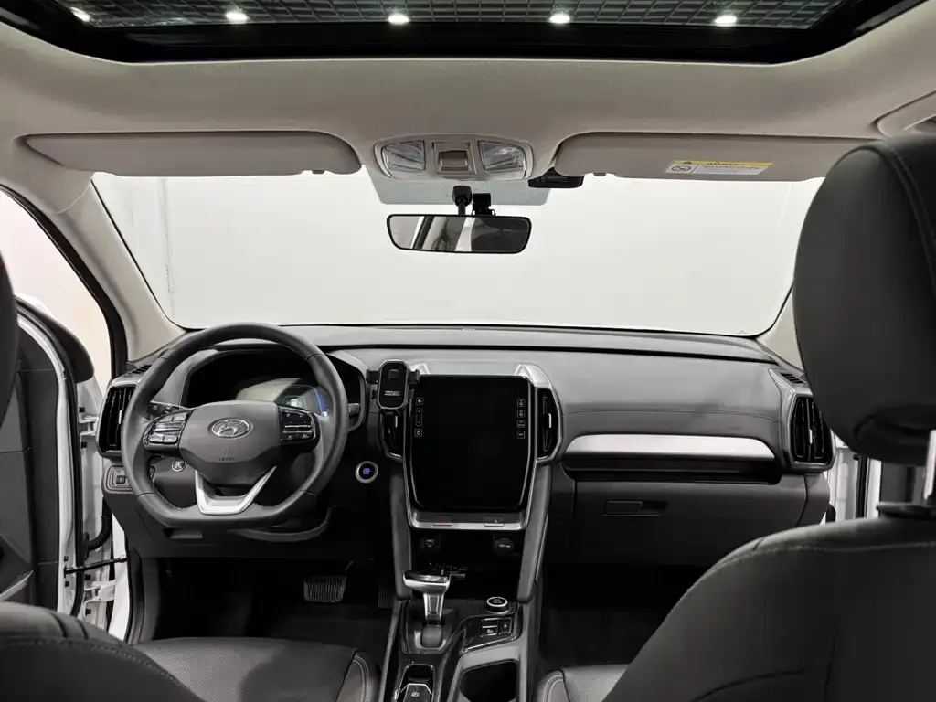 Hyundai ix35 2022 из CN, фото 4