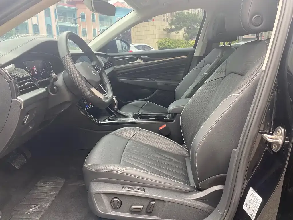 Volkswagen Passat — фото 2