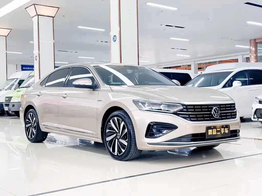 Volkswagen Passat — фото 5