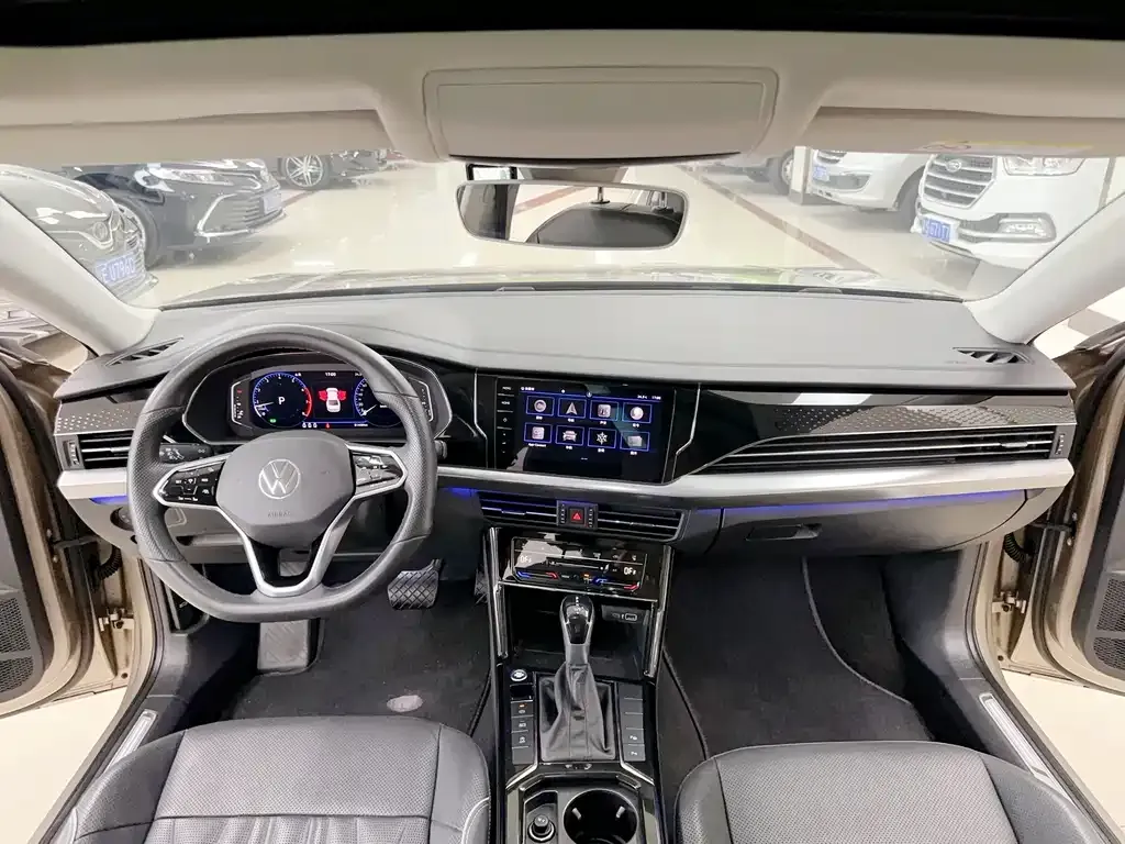 Volkswagen Passat — фото 4