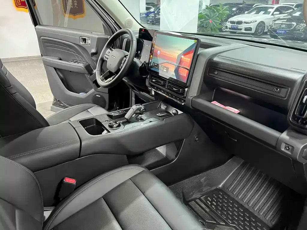 Haval Menglong New Energy — фото 10