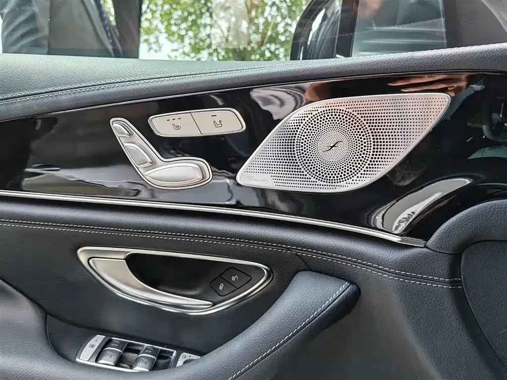 Mercedes-Benz AMG GT — фото 6