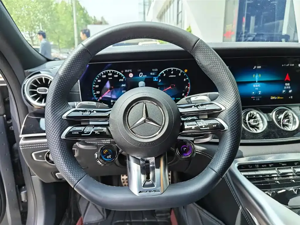 Mercedes-Benz AMG GT — фото 2