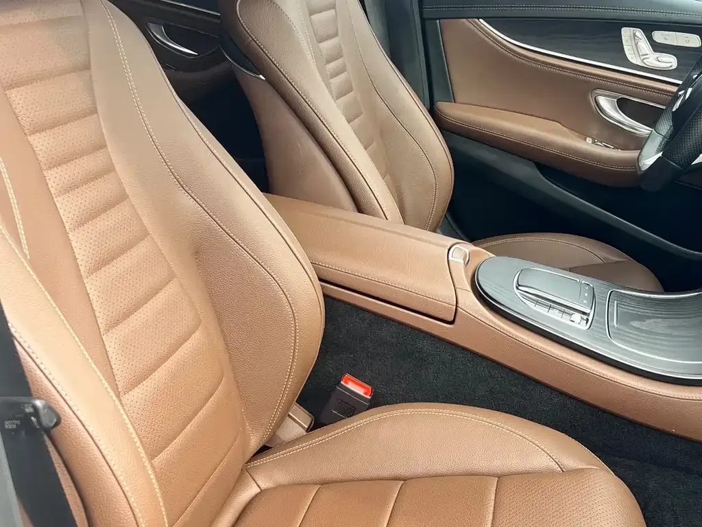 Mercedes-Benz E-Class 2021 из CN, фото 4