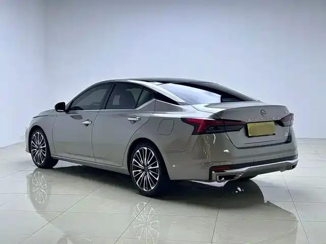 Nissan Teana — фото 9