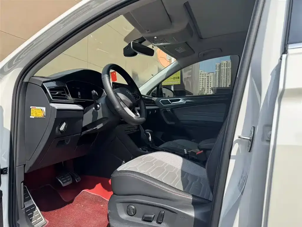 Volkswagen Tiguan X 2023 из CN, фото 2