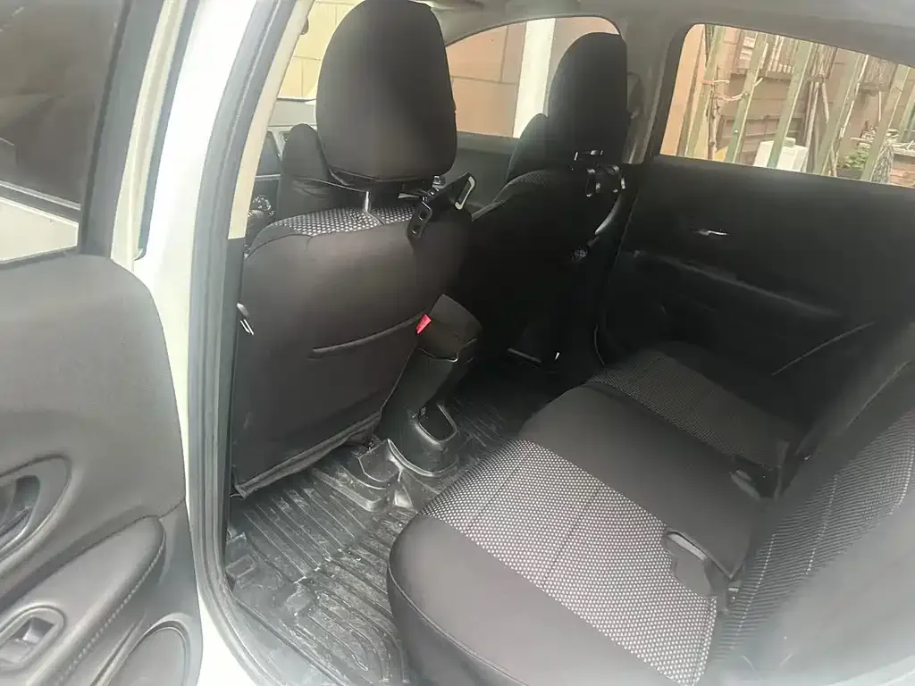 Honda Vezel 2021 из CN, фото 5