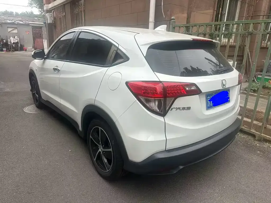 Honda Vezel 2021 из CN, фото 9
