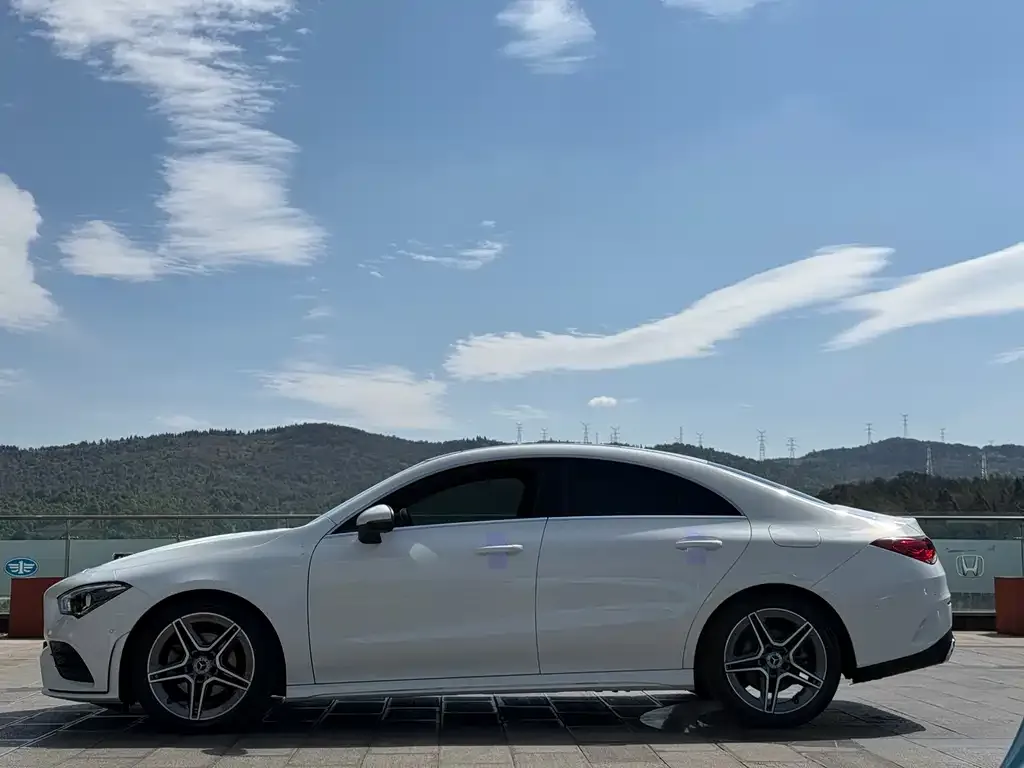 Mercedes-Benz CLA (Import) — фото 8