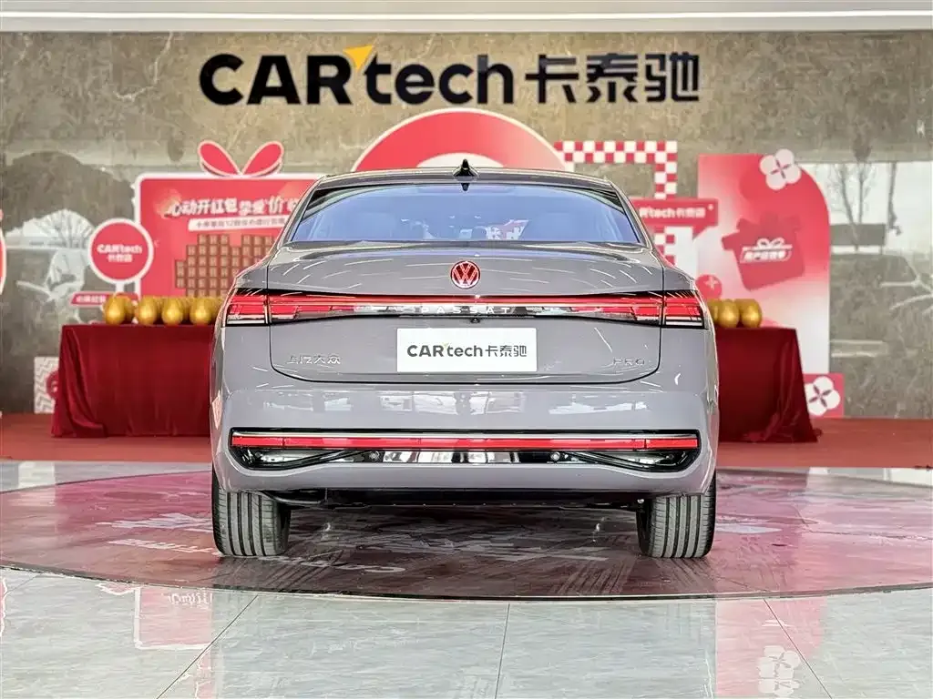 Volkswagen Passat — фото 7