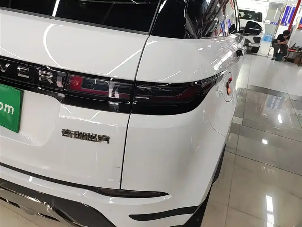 Land Rover Evoque — фото 4