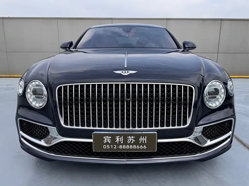 Bentley Flying Spur — фото 5