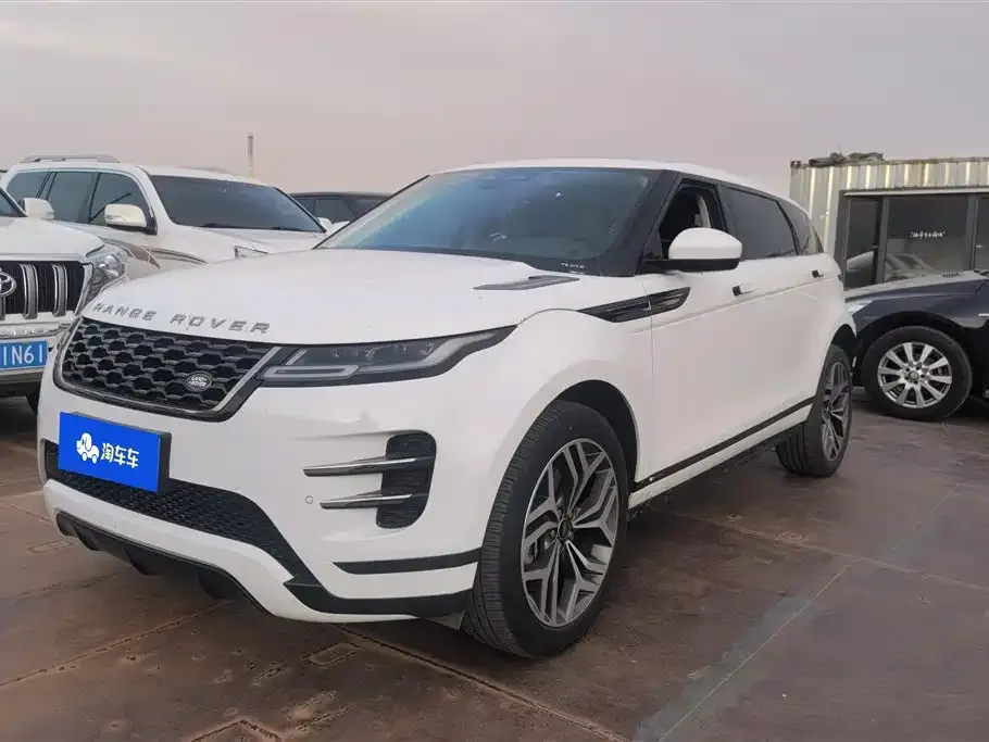 Land Rover Evoque — фото 1
