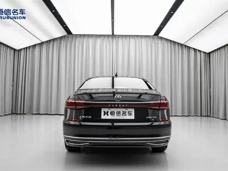 Volkswagen Passat — фото 7