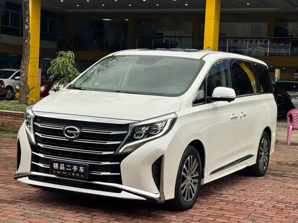 GAC Motor Trumpchi M8 — фото 1