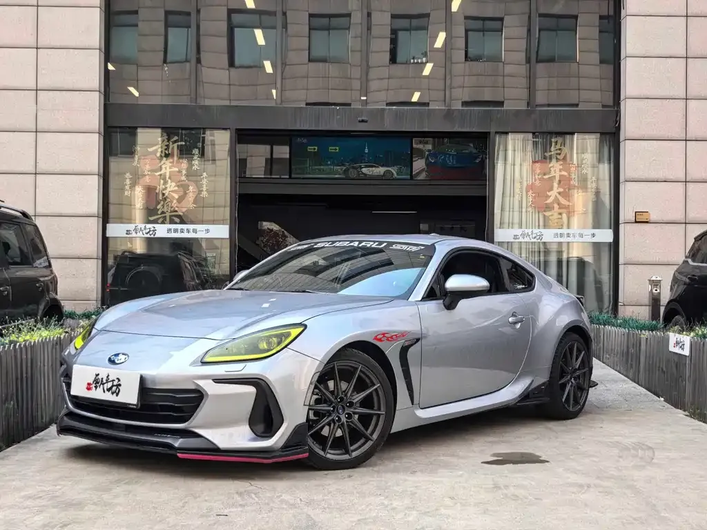 Subaru BRZ — фото 1