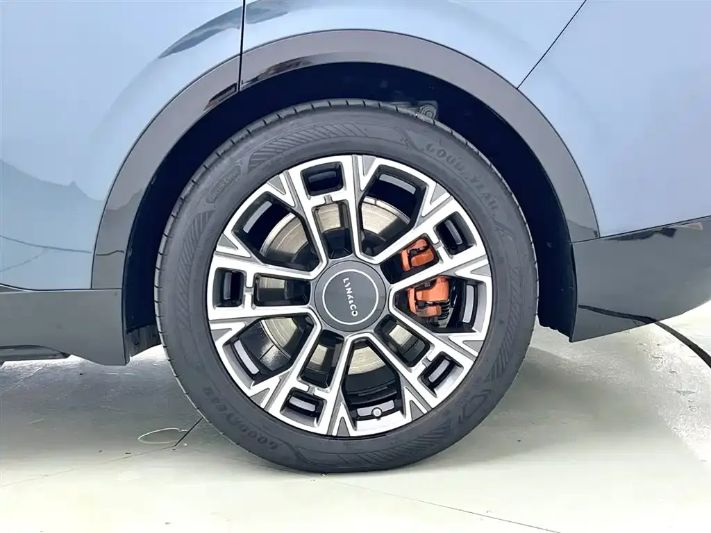 Lynk & Co 900 2025 из CN, фото 9