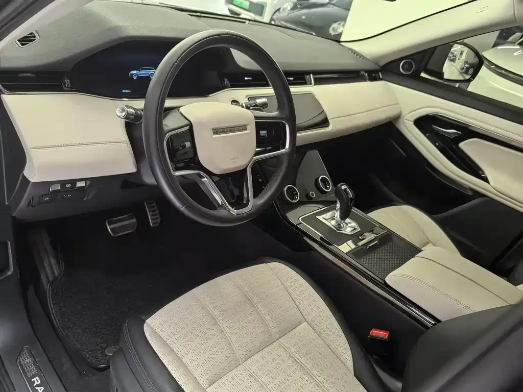 Land Rover Evoque — фото 4