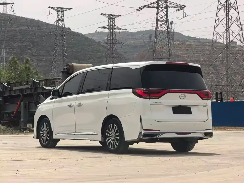 GAC Motor Trumpchi M8 — фото 9