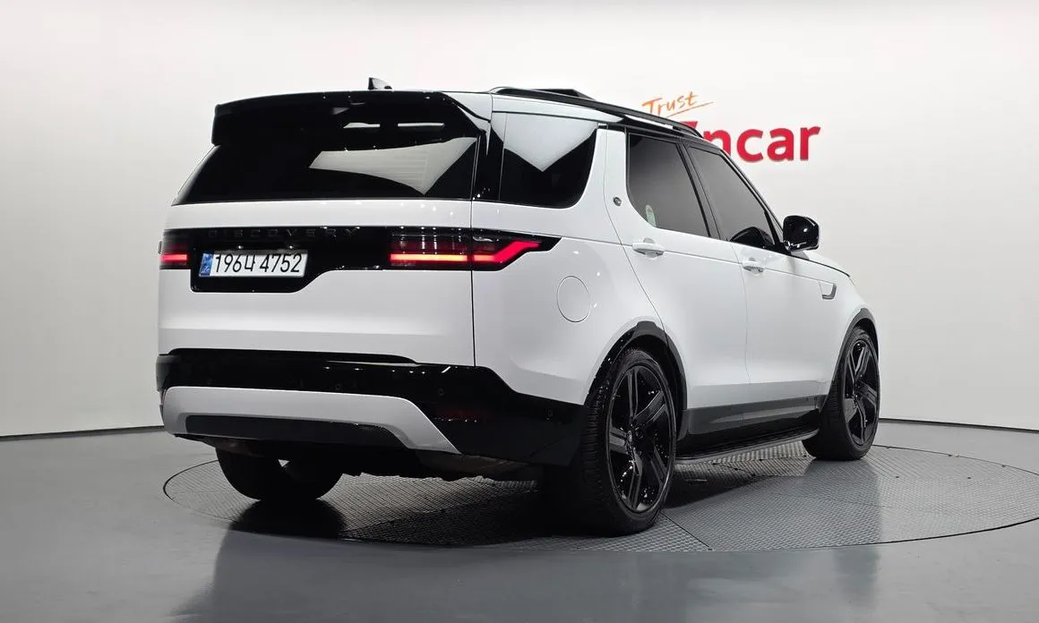 Land Rover Discovery 2024 из KR, фото 4