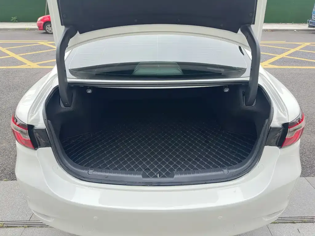 Mazda Atenza 2021 из CN, фото 2
