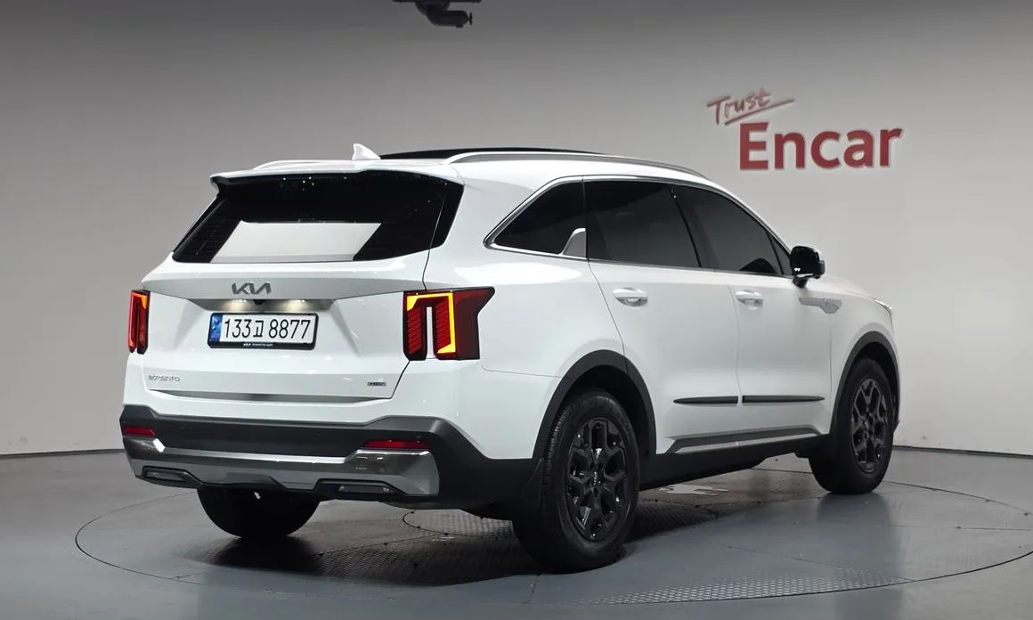 Kia Sorento — фото 4