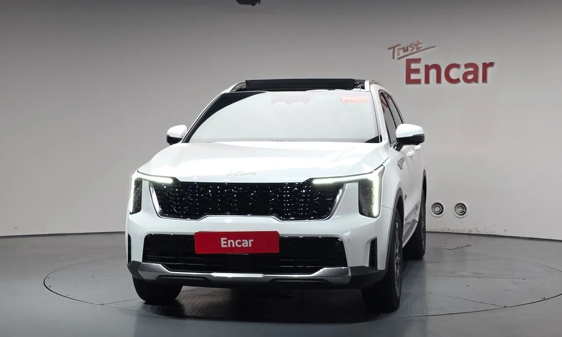 Kia Sorento — фото 5