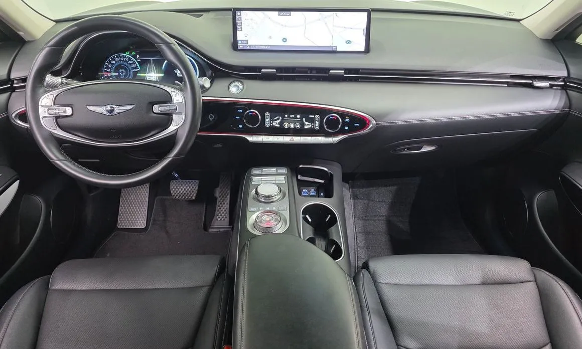 Genesis GV70 — фото 10