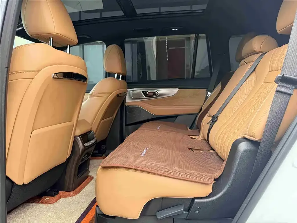 GAC Motor Trumpchi GS8 — фото 3
