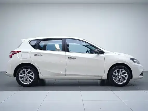 Nissan Tiida 2024 из CN, фото 2