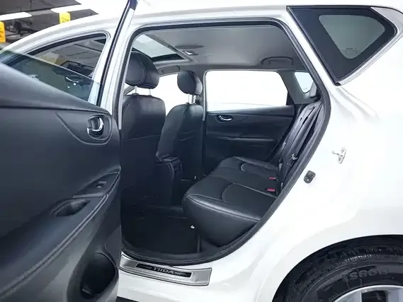 Nissan Tiida 2024 из CN, фото 5