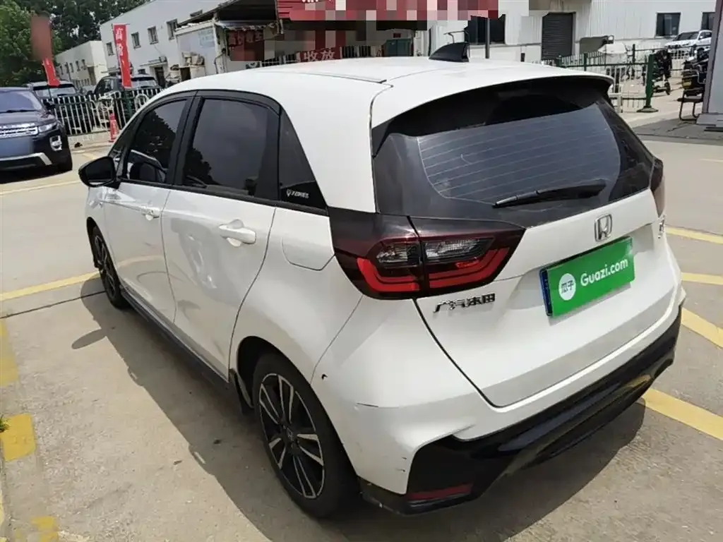 Honda Fit — фото 3
