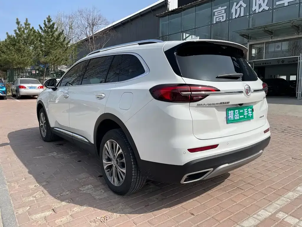 Buick Envision Plus — фото 10